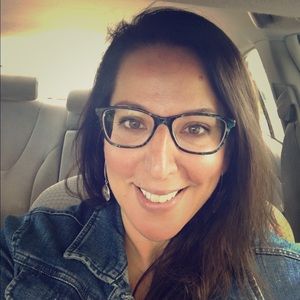 Meet your Posher, Vicky